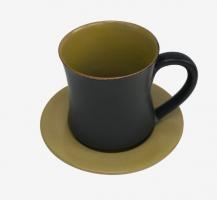 Tasse vert et noir en faÏence